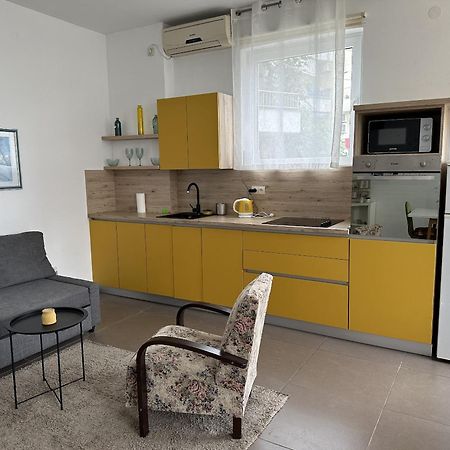 Apartments Luce Трогир Экстерьер фото