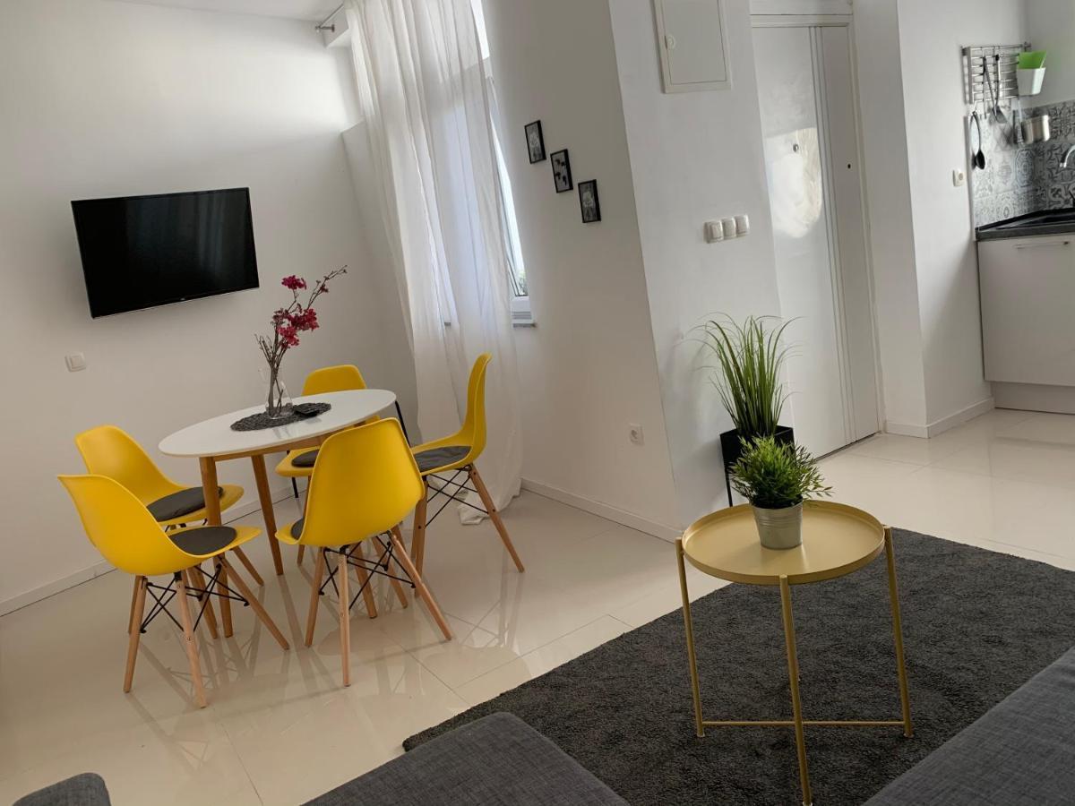 Apartments Luce Трогир Экстерьер фото