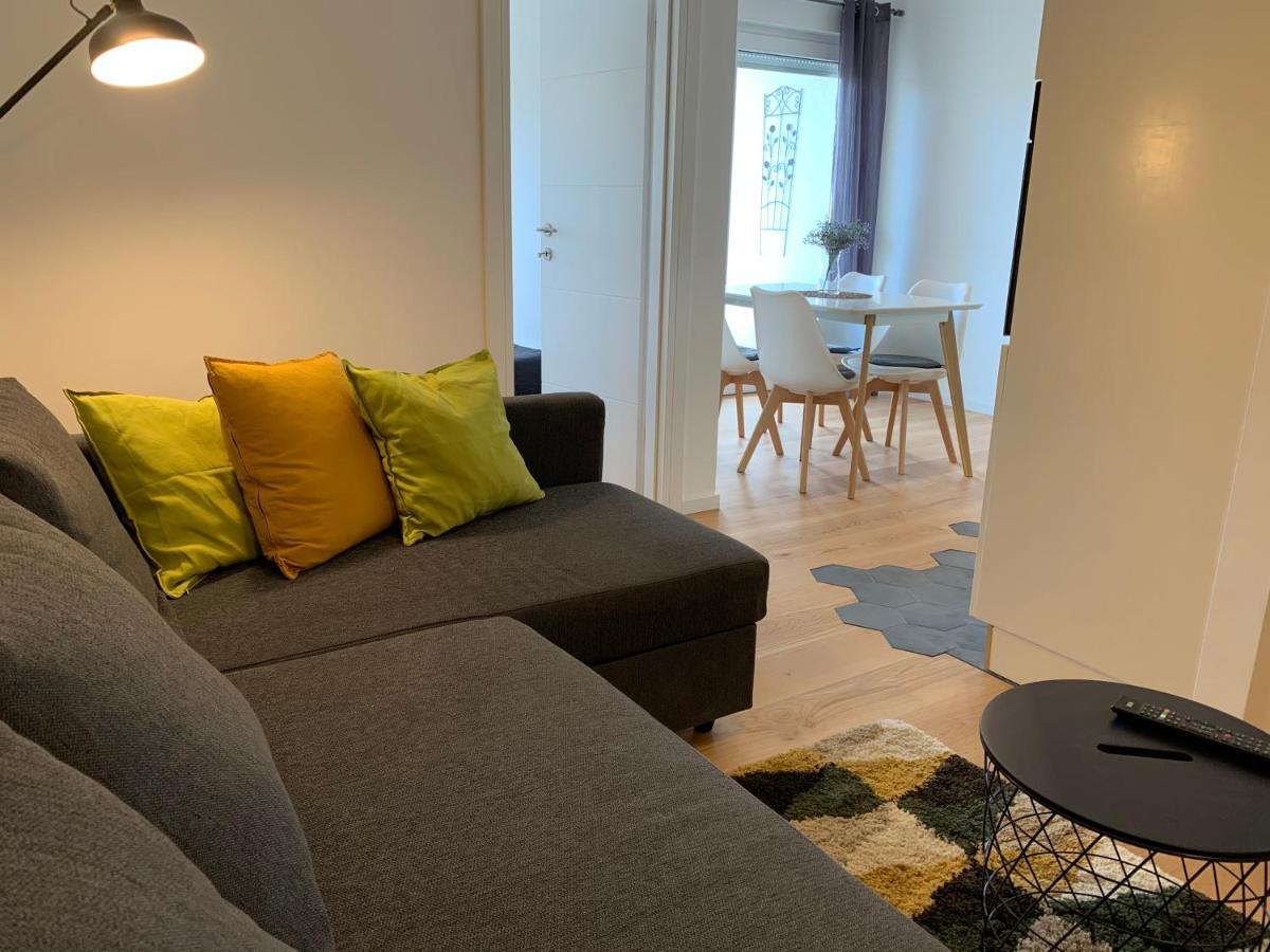 Apartments Luce Трогир Экстерьер фото