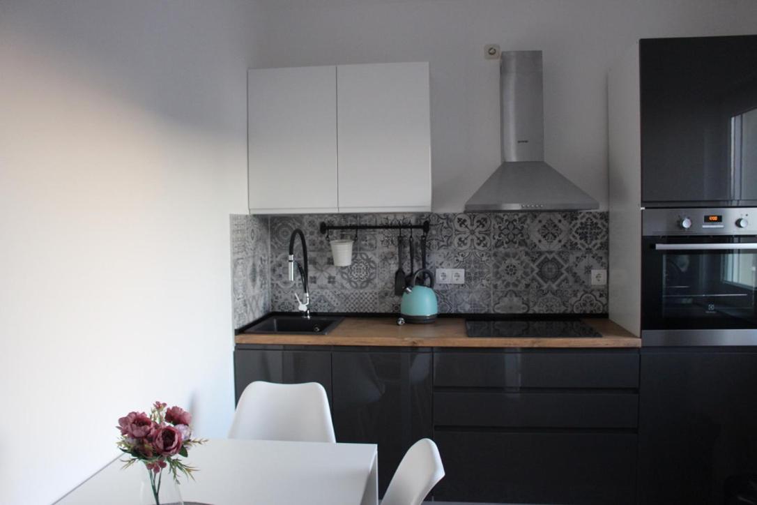 Apartments Luce Трогир Экстерьер фото