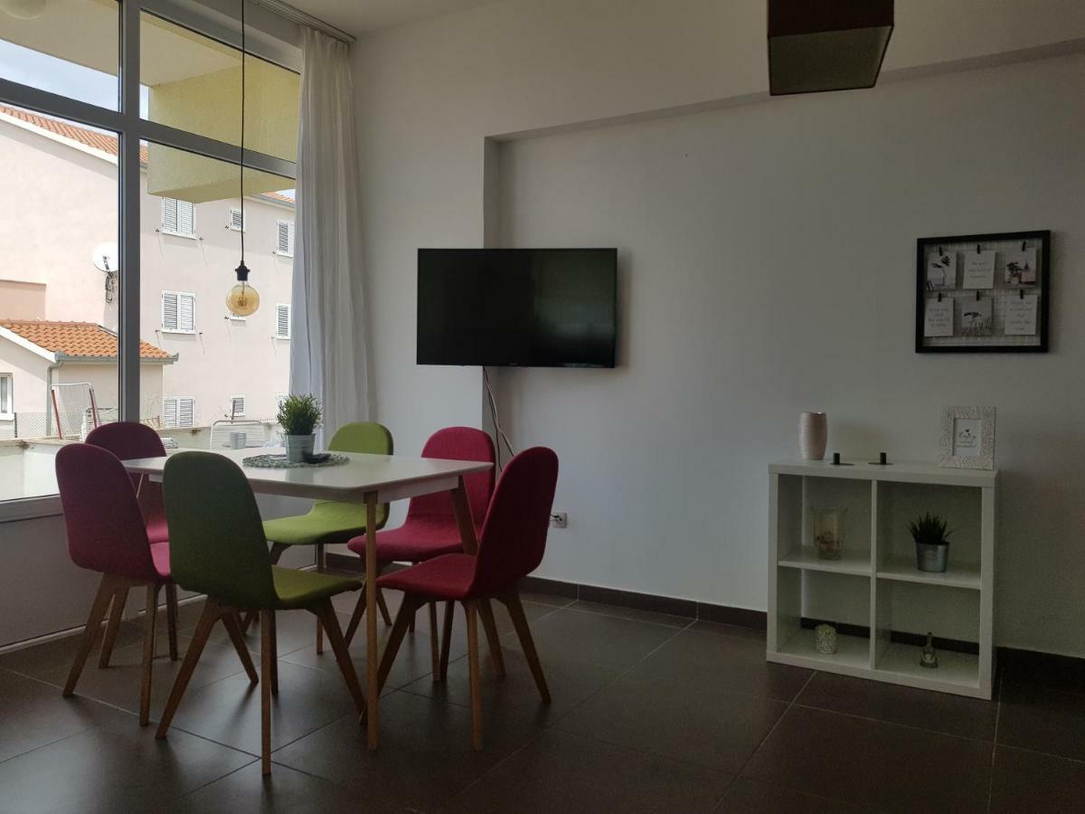 Apartments Luce Трогир Экстерьер фото
